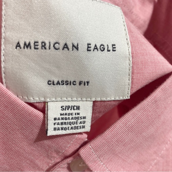 NWOT Men’s American Eagle Classic Fit Button Down - Picture 3 of 5